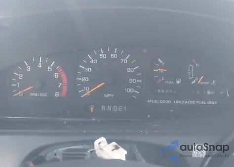 2000 Nissan Quest Gle/Gxe/Se-Cloth/Se-Leather z USA, uszkodzony, nr VIN 4N2XN11T8YD831049